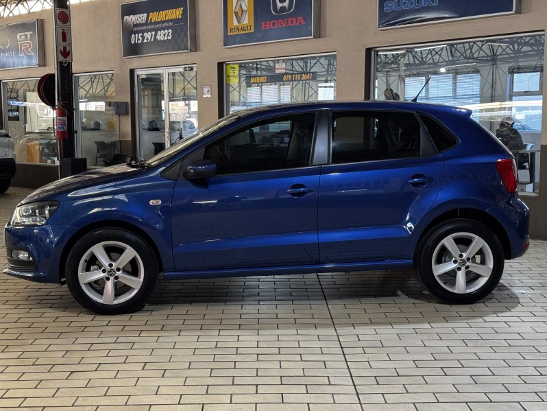 VOLKSWAGEN POLO VIVO HATCH 1.6 CMFOMFORTLINE TIPTRONIC 2024