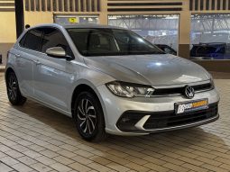 VOLKSWAGEN POLO MY22 1.0 TSI LIFE 2022