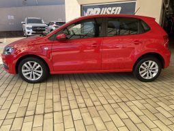 VOLKSWAGEN POLO VIVO HATCH 1.4 COMFORTLINE 2021